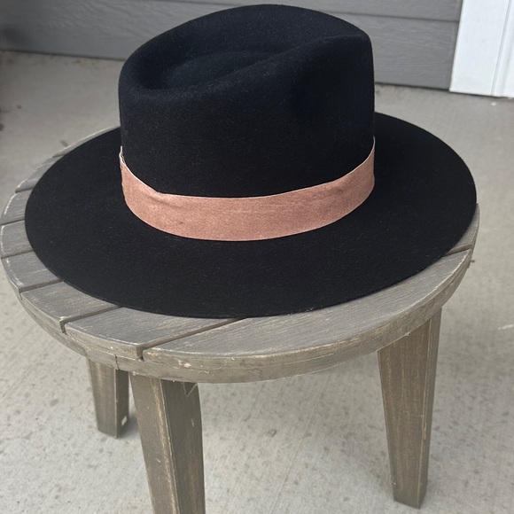 GIGI PIP MILLER FEDORA HAT Elegant Black and Tan Women's Hat - Picture 2 of 5